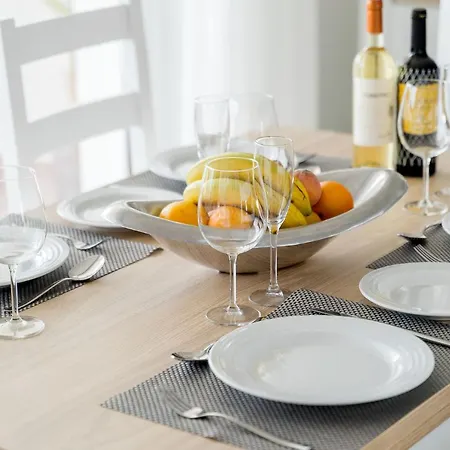 Gorgeous Marina View Apartment, Close To The Beach Λάγος